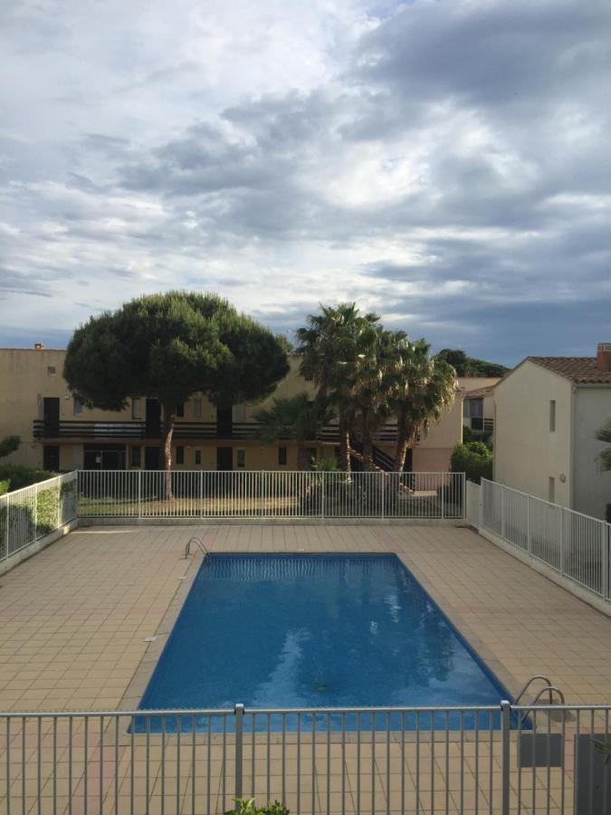 Appartement très proche naturiste, chic, piscine Agde Esterno foto